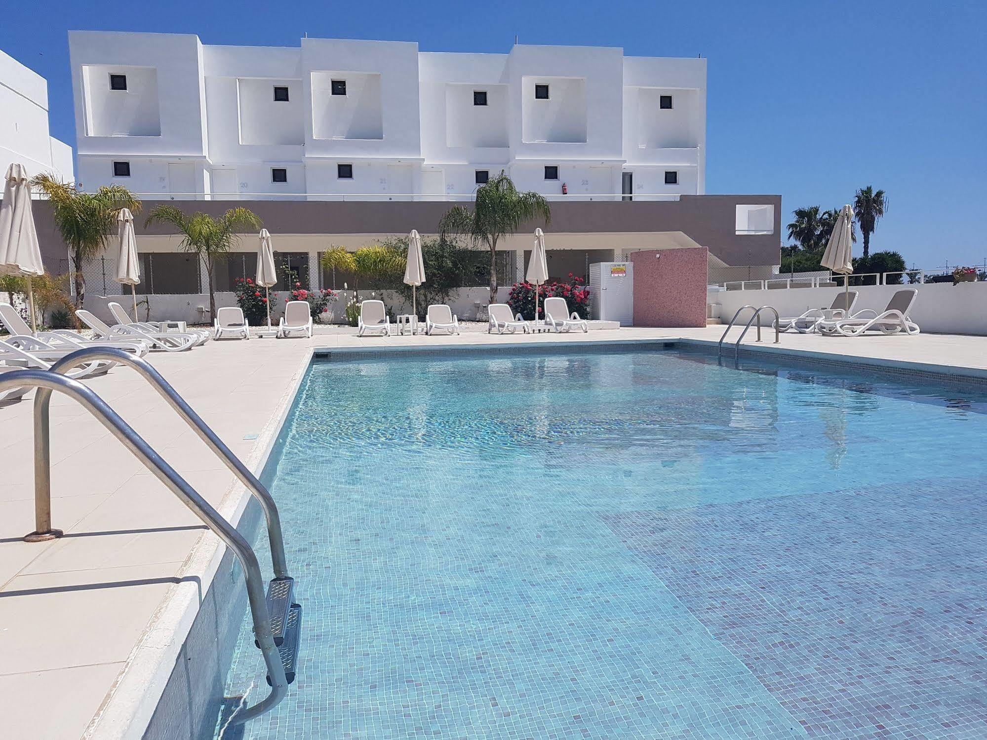 L'eros Hotel Ayia Napa Exterior foto