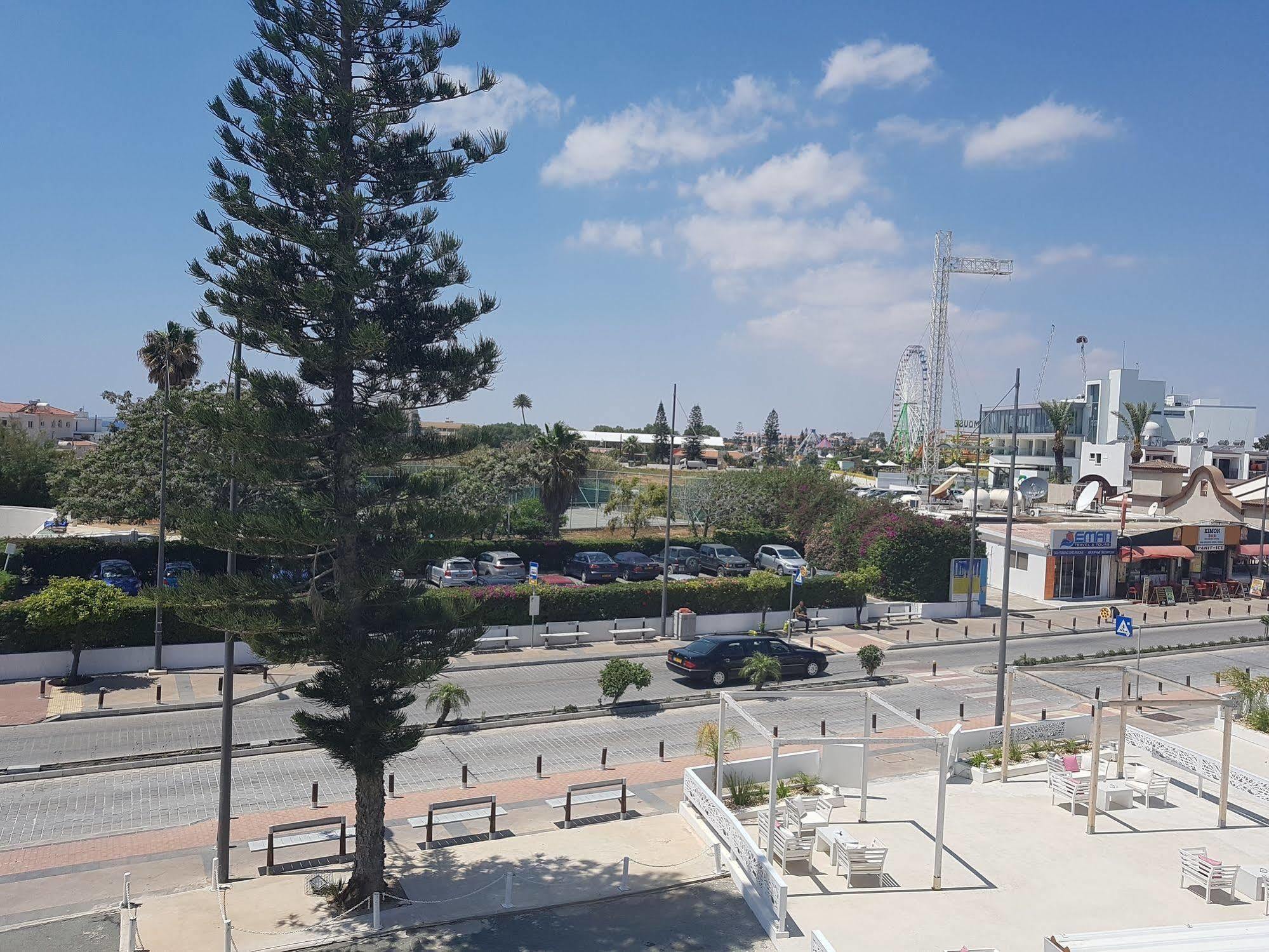 L'eros Hotel Ayia Napa Exterior foto